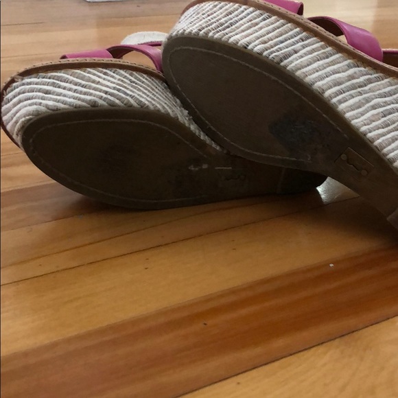 Unique platforms! - Picture 4 of 5